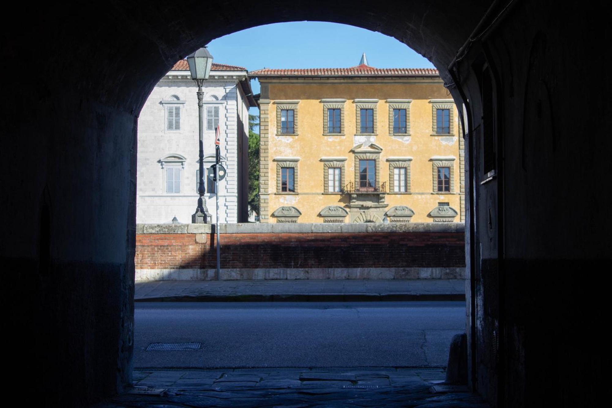 Nel Cuore Di PisaMonolocale In Palazzo Storico. Luaran gambar